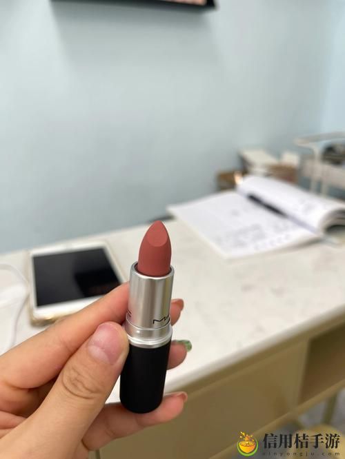 为什么越来越多的人选择mac蜜桃奶茶314作为夏季消暑饮品?