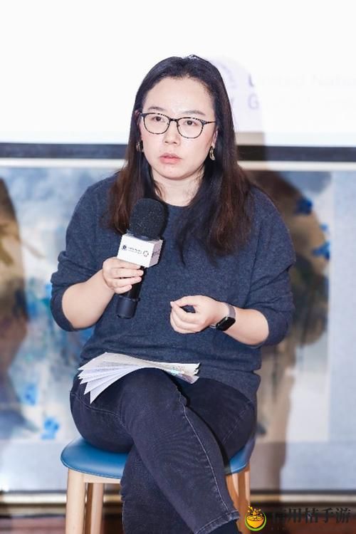 合肥28中的老师黄群,网友直言:你是教育的守护者