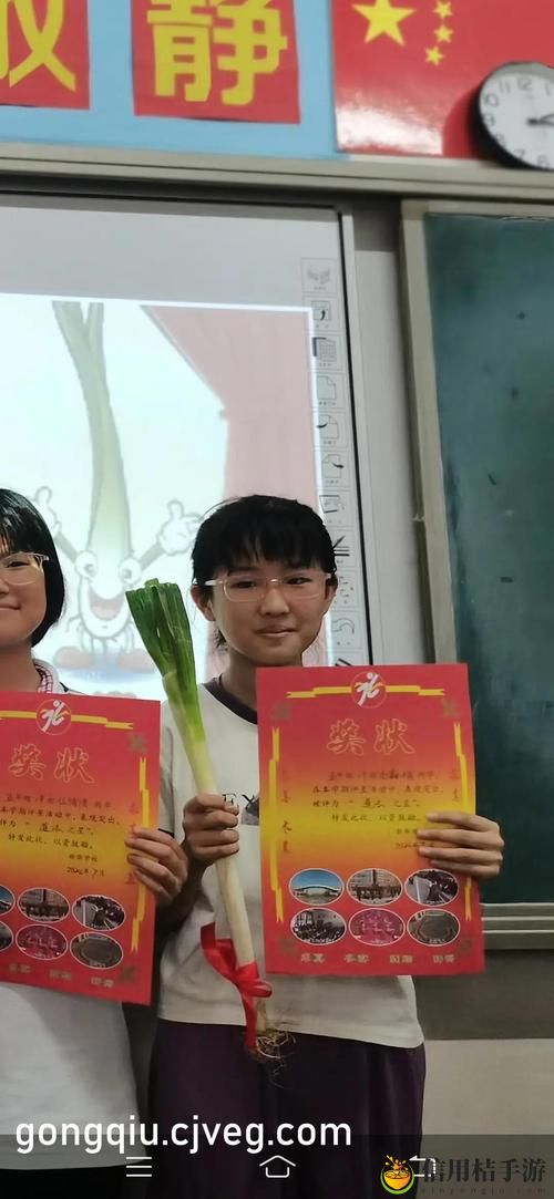 生物老师闵儿用自己给我们讲课,是否让我们对生命的奥秘有了新的理解?