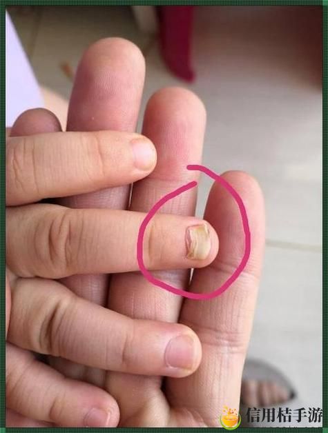宝宝这才两根手指就受不了了上线,网友:真是被萌化了!