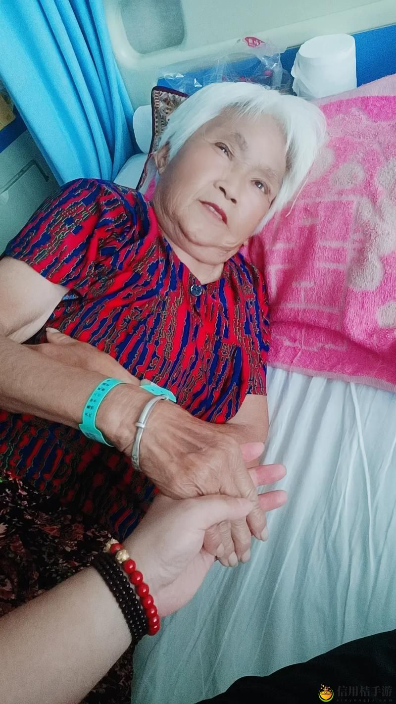 中国老太奶大BBwBBw,网友:你的见解让我想到了什么