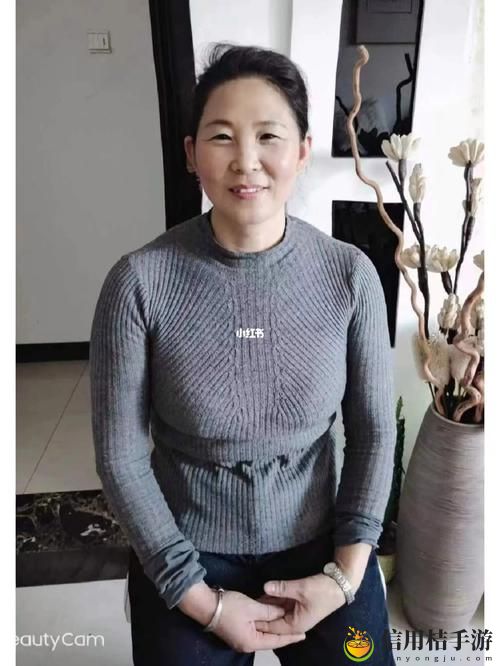 你听过“45岁沈阳阿姨叫的真好听”吗?她的声音背后隐藏着怎样的故事?