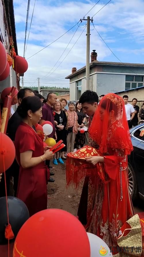 儿媳妇瞒着丈夫接婆婆回家