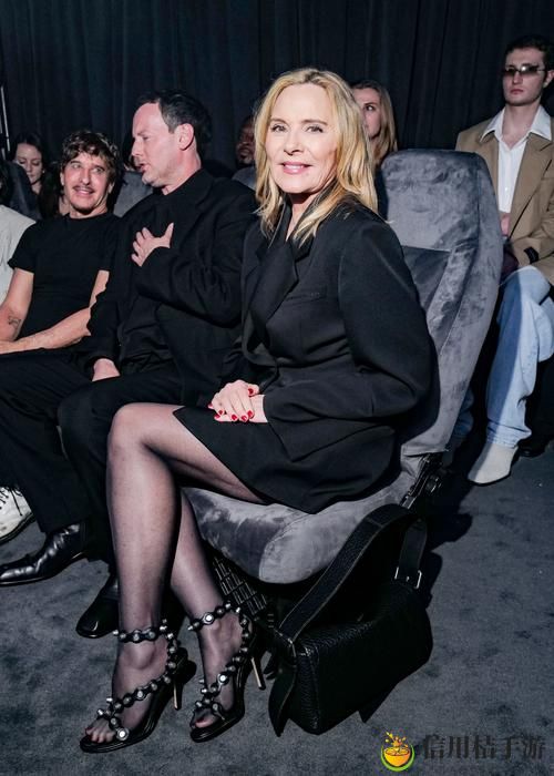 Alexanderwang妈妈